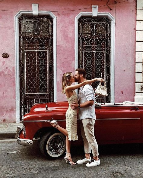 Ur Mine, Cuba Pictures, Cuba Photos, Prenup Shoot, Closet Store, Leonie Hanne, Couples Vacation, Vintage Photoshoot, Honey Moon