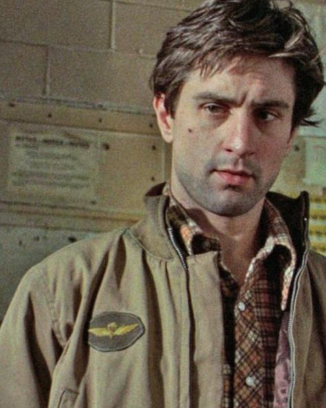 Taxi Driver (1976) Robert Deniro Taxi Driver, Taxi Driver Travis Bickle, The Taxi Driver, Taxi Driver 1976, Uk Icon, Travis Bickle, Donald Sutherland, Movie Shots, Al Pacino