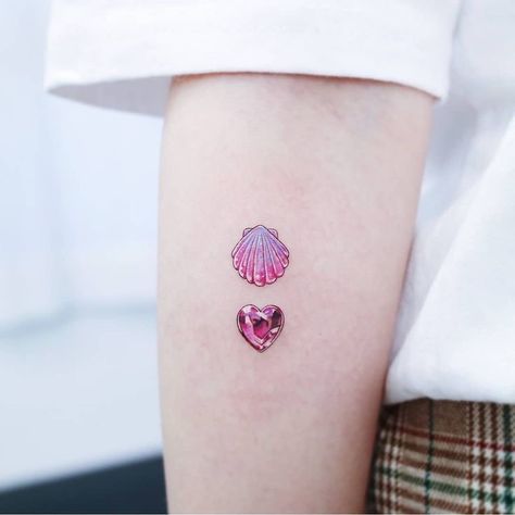 Opal Tattoo, Shell Tattoo, Seashell Tattoos, Shell Tattoos, Gem Tattoo, Jewel Tattoo, Pink Tattoo, Little Tattoos, Trendy Tattoos