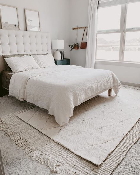 All the Inspo! 17 Designers and Creators Share their Top Black Friday Rug Picks - The Roll-Out Modern Farmhouse Bedroom Decor, Apartment Tips, Black Curtain Rods, Modern Farmhouse Bedroom, Farmhouse Bedroom Decor, Rugs Usa, White Bedroom, Curtain Rod, Bedroom Inspo