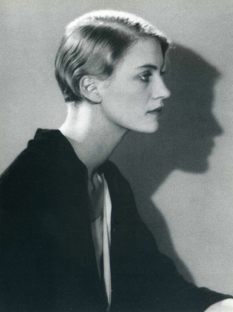 Lee Miller. Man Ray, 1930 1 022×1 368 пикс Man Ray Photos, Billy Kidd, Edward Steichen, Lee Miller, Man Ray, Vintage Portraits, White Photo, Vintage Beauty, Vintage Photography