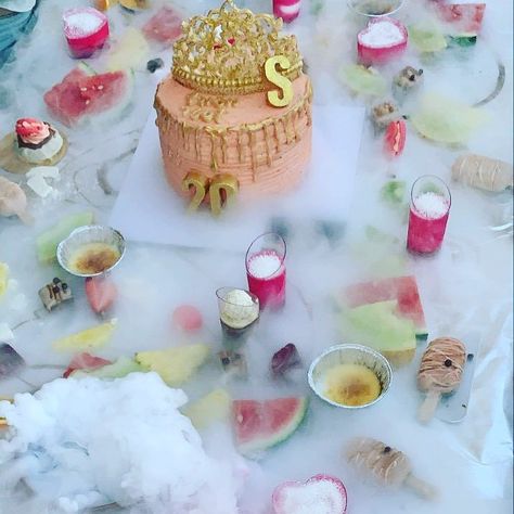 Planning a small gathering, get-together or party? We can help tackle table décor! Create a sweet setup like this when you use dry ice to create a blanket of fog beneath your tasty treats: https://bit.ly/2XL1D9Z 📷: yael.benarosh on Instagram Dry Ice Drink Display, Dry Ice Dessert Table, Dry Ice Table Decor, Dry Ice Fog Diy, Diy Dry Ice Fog, Halloween Party Dry Ice, Gender Reveal With Dry Ice, Ice Table, Degree Graduation