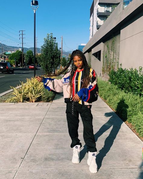 Charlotte Henry Danger, Riele Downs Outfits, Navia Robinson, Henry Danger Nickelodeon, Riele Downs, Lizzy Greene, Danger Force, Jace Norman, Streetwear Girl