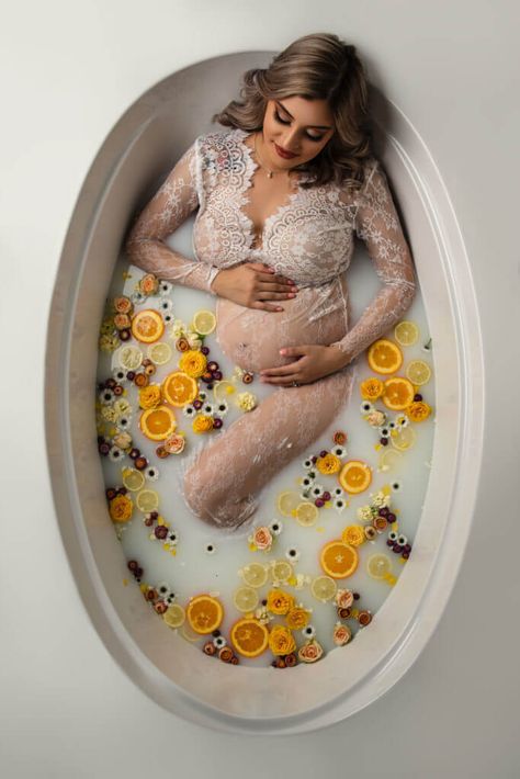 Milk Bath Pregnancy Shoot, Maternity Bath Tub Shoot, Bathtub Maternity Shoot, Maternity Milk Bath Pictures, Bath Photoshoot Ideas, Milk Bath Photography Maternity, Milk Bath Maternity Photography, Benefits Of Epsom Salt, Milk Bath Photoshoot