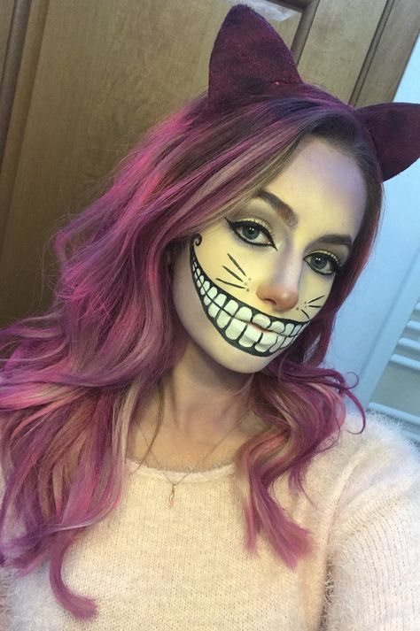 Cheshire Cat Dress Up, Chesire Cat Diy Costume, Cheshire Cat Cosplay Makeup, Cheshire Cat Halloween Costume Diy, Easy Cheshire Cat Makeup, Cheshire Cat Halloween Makeup, Cheshire Cat Diy Costume, The Cheshire Cat Costume, Chesire Cat Halloween Costumes