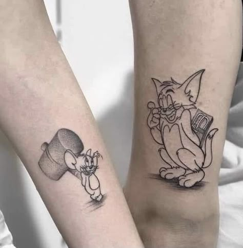 Goofy Sibling Tattoos, Brother An Sister Tattoos, Disney Tattoos Friends, Tom And Jerry Sibling Tattoos, Rare Hand Tattoos For Men, Matching Tom And Jerry Tattoos, Tom And Jerry Tattoo Ideas Matching, Tom And Jerry Couple Tattoo, Sister Tattoos Disney