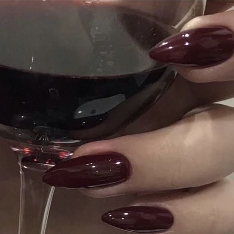 Vampire Nails, Dark Red Nails, Wine Nails, Red Acrylic Nails, Cherry Nails, Grunge Nails, Dark Nails, Nail Swag, Dark Feminine