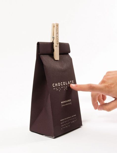 Braille packaging. Coffee Bag Design, Tea Labels, Chocolate Packaging Design, Paper Bag Design, Tea Packaging Design, Coffee Ideas, Design Café, Embossed Printing, Chocolate Design