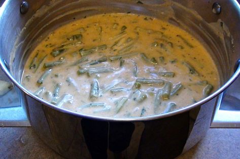 Beans Stew, Green Beans Soup, Vegetables Dishes, Slovak Recipes, European Dishes, Hungarian Food, Hungarian Cuisine, Eastern European Recipes, Kitchen Green