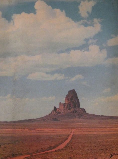 residuetrail Desert Vintage Aesthetic, Desert Aesthetic, Western Wall Art, Desert Dream, Desert Vibes, Middle Of Nowhere, Western Aesthetic, Western Art, Wild West