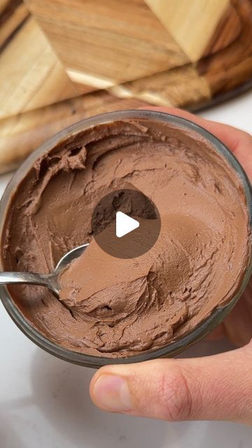 5,185 likes, 332 comments - ketosnackz on May 21, 2024: "Say “YUM” if you would eat this 2-Ingredient Protein Mousse 😋🙌  To make it:  Measure out equal parts Greek yogurt and sugar free chocolate...". Chocolate Mousse With Greek Yogurt, Yogurt Treats For Kids, Chocolate Greek Yogurt Recipes, High Protein Chocolate Mousse, Irick Wiggins Recipes, Greek Yogurt Desserts, Greek Yogurt Pudding, Greek Yogurt Dessert Healthy, Greek Yogurt Mousse