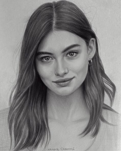 Pencil Drawings People, Realistic Woman Drawing, Celebrity Portraits Drawing Sketch, Celebrity Drawings Pencil Sketch, Portrait Sketches Realistic, Portrait Sketches Pencil Faces, Girl Drawing Realistic, Women Portrait Drawing, Pencil Drawings Ideas