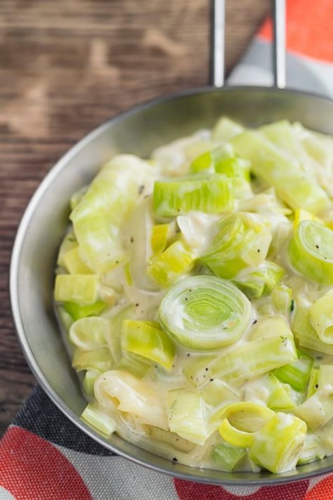 Leek Recipes Side Dishes, Leeks Recipe, Leek Recipes, Creamed Leeks, Easy Cream, Best Side Dishes, Vegetable Sides, Veggie Sides, Veggie Dishes