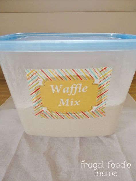 Frugal Foodie Mama: Homemade Belgian Waffle Mix Waffle Mix Recipe, Homemade Waffle Mix, Belgian Recipes, Waffle Mix Recipes, Belgian Waffle Mix, Diy Waffles, Homemade Waffle, Bulk Cooking, Waffle Iron Recipes