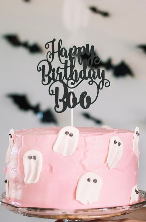 Halloween cake, Ghost cake, Halloween-Themed cake, Halloween birthday cake, Halloween cake pink, Cute Halloween cake, Halloween cake ideas Two Spooky 2nd Birthday Cake, Pastel Halloween Birthday Cake, Spooky Season Birthday Cake, Ghost Birthday Cake, Birthday Cake Halloween, Spooky Birthday Cake, Cute Spooky Birthday Cake, Cake Boos, Birthday Cake For Kids