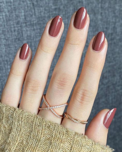 40 Top Winter Nail Designs to Try Nail Extensions Acrylic, Nail Shimmer, Simple Acrylic Nails, Nail Art Inspo, Beauty Wallpaper, Colorful Nail Designs, Winter Nail Designs, Glam Nails, Soft Autumn