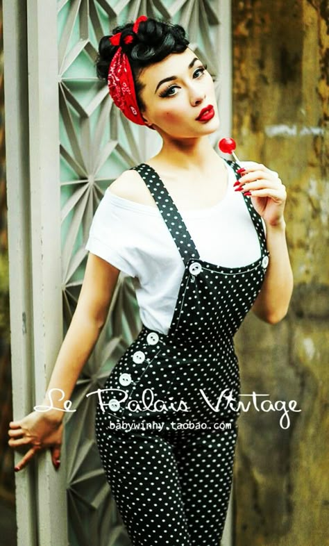 Rockabilly Fashion Outfits, Stile Pin Up, Mode Rockabilly, Pinup Photoshoot, Pin Up Vintage, Rockabilly Girl, Rockabilly Outfits, Pin Up Outfits, Vintage Trends