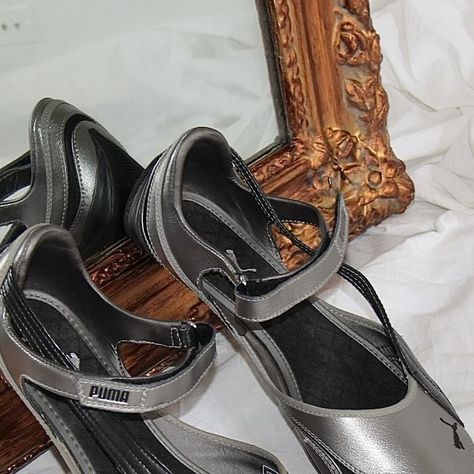 afterglow on Instagram: "(SOLD) Vintage Puma Metallic sporty mary janes

Sporty mary jane ballet flats by Puma including velcro ankle strap, puma logos on top and futuristic sole
UK6.5 US9 EU40 25.5CM
Very good condition
One glue stain on the inside of the righr foot, barely visible

See last picture for fit

DM to purchase 
Worldwide shipping tracked from France" Vintage Puma, Mary Jane Ballet Flats, Puma Logo, Ballet Flats, Mary Janes, Ankle Strap, Glue, Stain, Ballet