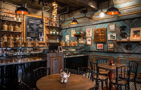 Cafe Ideas Design, Vintage Cafe Design, Coffee House Interiors, Vintage Coffee Shops, Cafe Japan, Rustic Cafe, Retro Cafe, Coffee Shops Interior, Cafe Bistro