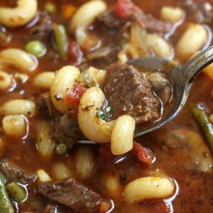 Beef Noodle Soup Recipes, Lite Recipes, Beef Soup Recipes, Soup Chowder, Beef Noodle Soup, Best Soup, Delicious Soup Recipes, Pasta Soup, Vegetable Soup Recipes