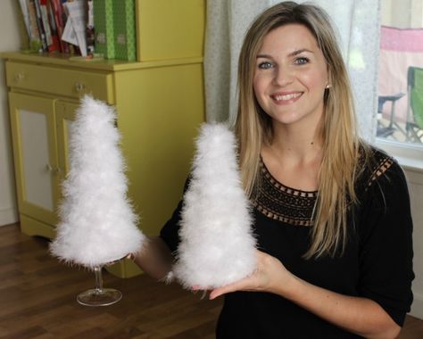 DIY Holiday Feather Trees Christmas Tree Feathers, Melanie Ham, Cone Ideas, Feather Christmas Tree, Diy Grinch, Cardboard Tree, Holiday Crafts Gifts, Styrofoam Crafts, Feather Boas