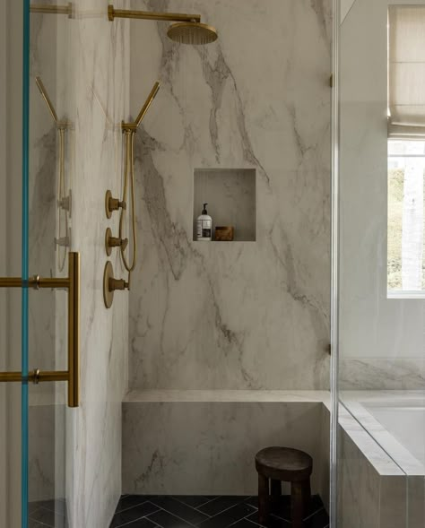 Bookmatched Marble Bathroom, Italian Bathroom Ideas, Small Shower With Bench, Spanish Bathroom Ideas, Dutch Bathroom, Modern Spanish Bathroom, Master Shower Tile, Shower Alcove, European Bathroom