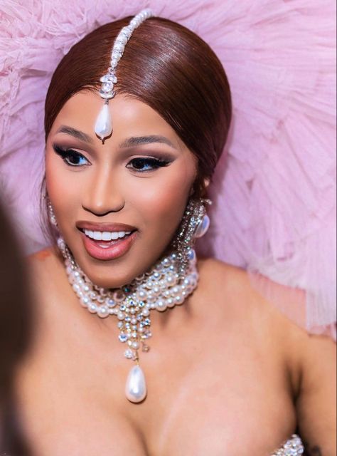 Cardi B Met Gala, Cardi B Picture, Black Ponytail, Durga Kali, B Image, Black Ponytail Hairstyles, Dress Picture, Cardi B, Ponytail Hairstyles