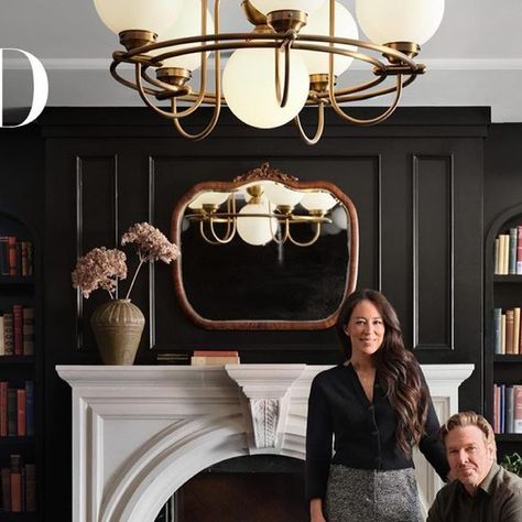 Hotel 1928 on Instagram: "United in their passion for home, hospitality, and restoration, @chipgaines and @joannagaines, together with AJ Capital Partners, took inspiration from the roaring twenties to revamp a historic property in downtown Waco, Texas. Now accepting reservations, the boutique hotel offers 33 guest rooms, two dining concepts, and “delightful, warm public spaces; inspired combinations of patterns and texture—but with a healthy dose of refined, 1920s chic,” writes Architectural D Hotel 1928 Waco, Hotel 1928, Victorian House Interiors, The Roaring Twenties, Waco Texas, Victorian House, House Interiors, Roaring Twenties, The Boutique