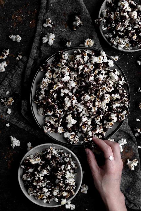 Chocolate Popcorn Recipe - Gluten Free Snacks by Lane & Grey Fare Chocolate Popcorn Recipe, Popcorn Recipes Chocolate, Salty Sweet Snacks, Popcorn Recipe, Chocolate Popcorn, Pasta Pot, Caramel Corn, Popcorn Recipes, Gluten Free Snacks