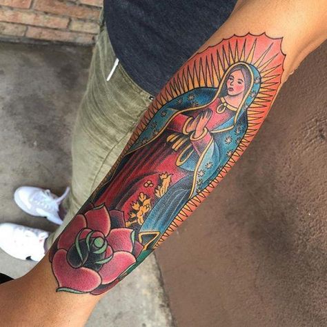 Mother Mary Tattoos, Maria Tattoo, Virgin Mary Tattoo, Pin Up Girl Tattoo, Mary Tattoo, Christ Tattoo, Buddha Tattoos, Om Tattoo, Religious Tattoo