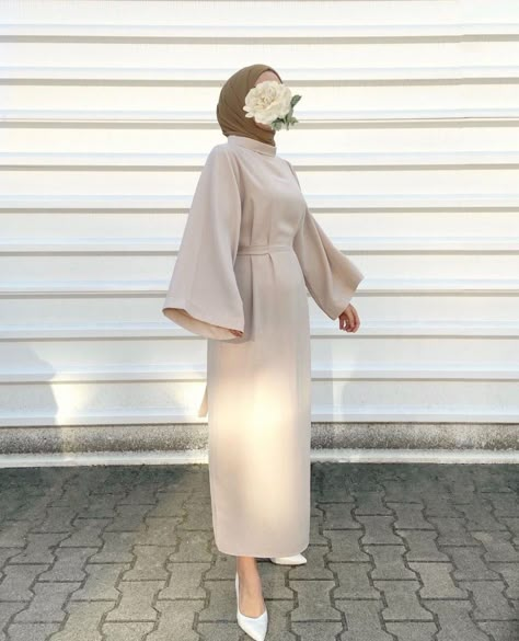 Muslim Fashion Dress Modern, Modest Fashion Muslim, Modest Outfits Muslim, Outfits Muslim, Hijab Fashion Summer, Moslem Fashion, Stile Hijab, Modern Hijab Fashion, Modest Fashion Hijab