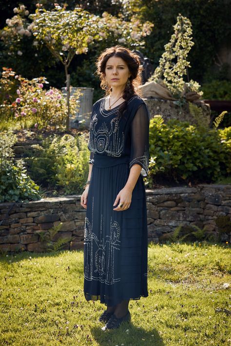 Esme Shelby Peaky Blinders Fashion Women, Esme Shelby, Peaky Blinders Fashion, Peaky Blinders Dress, Aimee Ffion Edwards, Peaky Blinders Costume, Film Costumes, Cillian Murphy Peaky Blinders, 40 Fashion Women