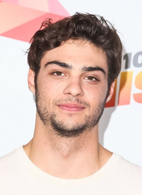 Big Time Adolescence, Thomas Barbusca, Noah Centineo, Crush Love, Beard Hairstyle, Real Life Stories, Big Time, Celebrity Entertainment, Cute Makeup