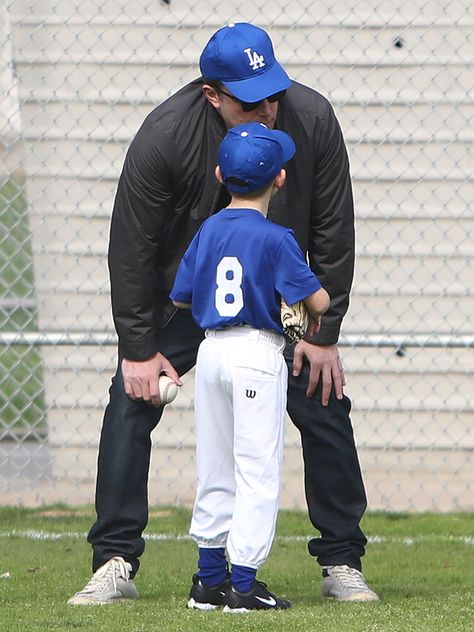 Ben Affleck and His Son Samuel Play Baseball in Los Angeles | In Touch Weekly Father With Son, Son And Dad, Cameron Bright, Ben And Jen, Dad And Son, Play Baseball, Great Father, Kids Baseball, Father Son