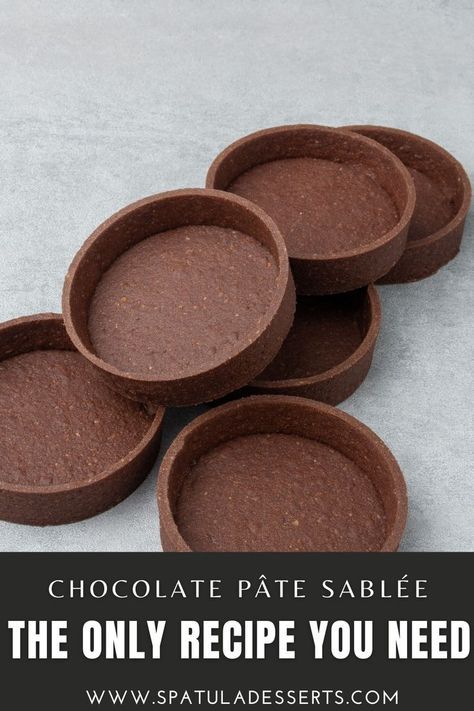 Chocolate Pate, Sable Cookie, Tart Crust Recipe, French Pastries Recipes, Baking Guide, Mini Tart Recipes, Chocolate Tarts Recipe, Tart Crust, Sweets Ideas