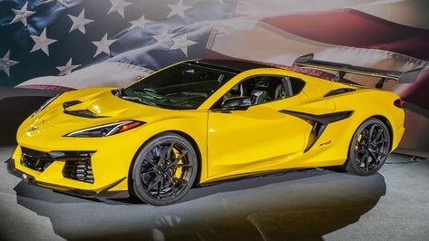 2025 Chevrolet Corvette ZR1 Revealed With Europe-Shaming 1,064-HP V8 Chevrolet Corvette Zr1, Bespoke Cars, Olympic Swimming, Corvette Zr1, Garage Accessories, Speed Of Sound, Electric Motors, Super Luxury Cars, Sell Car