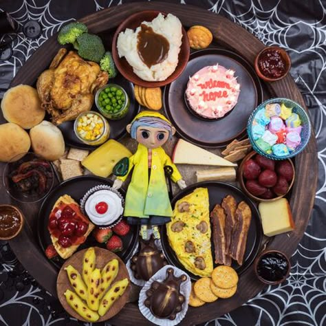 Coraline Dinner Party, Coraline Recipes, Coraline Movie Night, Coraline Dinner, Coraline Theme Party, Coraline Food, Coraline Birthday Party, Coraline Theme, Coraline Party