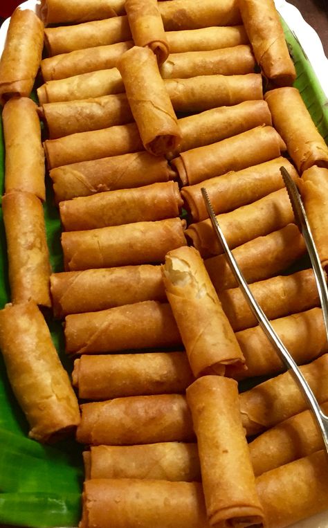 Asian Egg Rolls, Egg Roll Food Truck, Unique Eggroll Recipe, Cambodian Egg Rolls Recipe, Filipino Egg Rolls, Hmong Egg Rolls, Appetizers Easy Finger Food, Yummy Comfort Food, Delicious Snacks Recipes