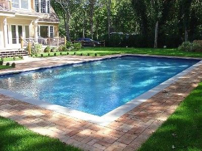 20x40 Gunite pool with Danish Brick Patio. Brick Pool Patio, Red Brick Pool Deck, Brick And Concrete Pool Deck, 20x40 Pool, Pool With Brick, Brick Pool, Patio Swimming Pool, Swimming Pool Service, Simple Pool