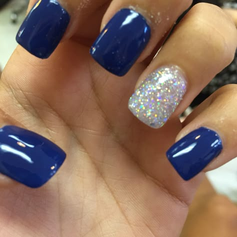 royal blue acrylic nails with silver Rounded Acrylic Nails, Blue And Silver Nails, Royal Blue Nails, White Coffin Nails, Blue Acrylic Nails, Winter Nails Acrylic, Her Nails, Almond Nails Designs, Blue Nail Designs