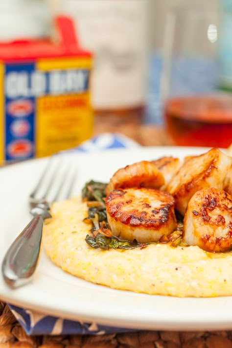 Seared Scallops with Old Bay Grits | Tide and Thyme Scallop And Grits Recipes, Scallops And Grits, Scallops And Grits Recipe, Scallop Recipes Baked, Grilled Scallops Recipe, Grits Recipes, Scallops Recipe, Scallop Dishes, Grilled Scallops