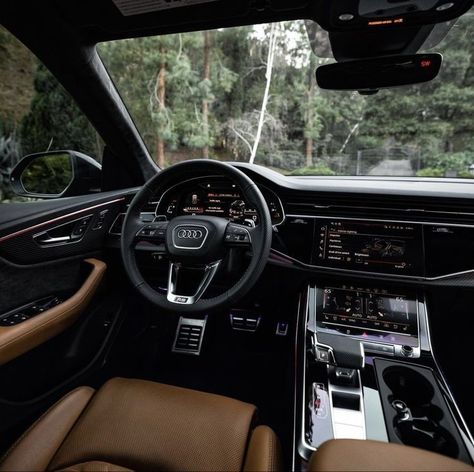 Audi Brown Interior, Black Car Brown Interior, Audi Suv Interior, Black And Brown Car Interior, Audi Q5 Interior, Audi Q8 Aesthetic, Audi Q5 Aesthetic, Audi Inside, Audi Q8 Interior