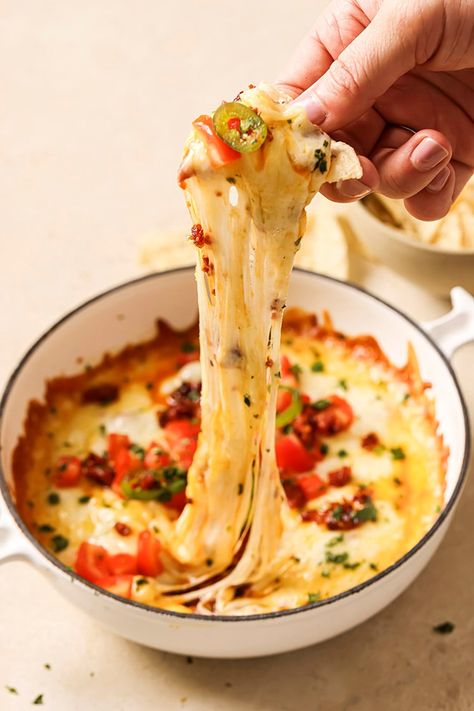 Queso Fundido Cooking Chorizo, Queso Fundido Recipe, Fundido Recipe, Cranberry Dip, Fresh Corn Salad, How To Cook Chorizo, Savory Dips, Chili Cheese Dips, Queso Fundido