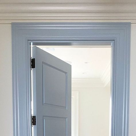 Acampora Interiors on Instagram: "Fact: blue trim = instant joy. #workinprogress #acamporainteriors ☁" Light Blue Interior Doors, Blue Contrast Trim, Blue Trim Interior, Blue Interior Doors, Rose Bathroom, Bunk Bed Rooms, Blue Ceiling, Light Blue Trim, Cottage Lake