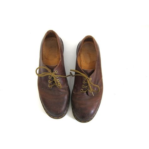 vintage 90s Doc Martens // Leather Brown Shoes // men's DR Marten's (265 VEF) ❤ liked on Polyvore featuring men's fashion, men's shoes, shoes, oxfords and schuhe 90s Shoes Men, Mens Vintage Shoes, 90s Doc Martens, Mens Brown Shoes, Vintage Leather Shoes, 90s Shoes, Brown Shoes Men, Brown Oxford Shoes, Brown Leather Shoes