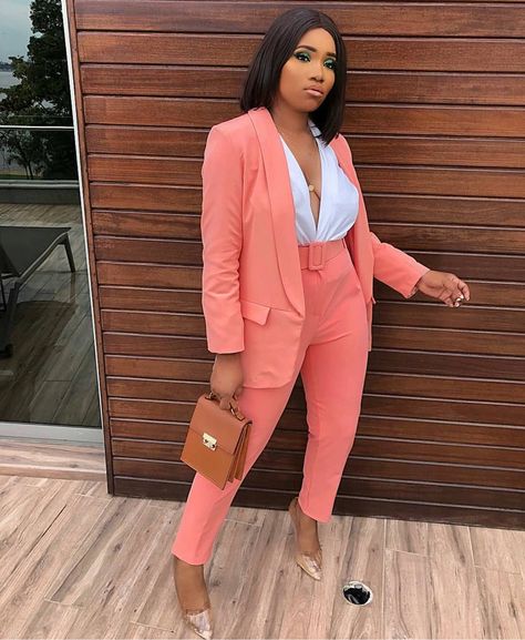 Sassy Pearls Fashion on Instagram: “Peach perfect @aichata_toure01 ➖➖➖➖➖➖➖➖➖➖➖➖➖➖➖➖➖➖➖➖➖➖➖ . . .…” Peach Suit, Peach Outfit, Fashionable Work Outfit, Chique Outfits, Black Women Fashion, Work Outfits Women, Suit Fashion, Professional Outfits, Business Outfits