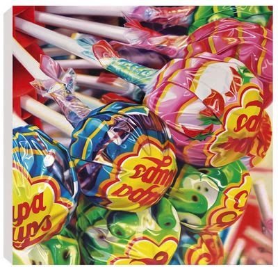 Sarah graham Sarah Graham, Photo Realism, Hyper Real, Hyper Realism, Realistic Oil Painting, Candy Art, Realism Painting, Uk Artist, Realistic Paintings