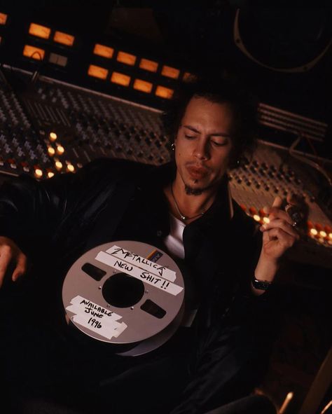 Kirk Hammet, Kirk Metallica, Kirk Hammett, Man Crush Everyday, Tour Dates, Fan Club, Stay Focused, Studio Album, Latest News