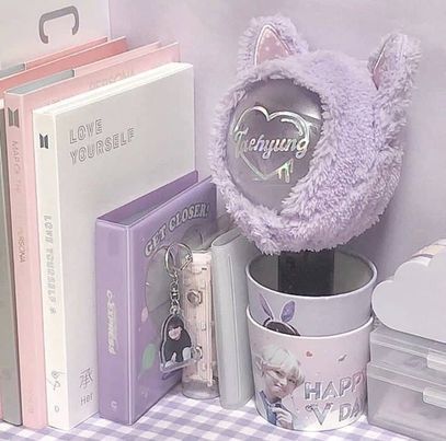 Theme Rp Soft Purple, Purple Aesthetic Background, Violet Aesthetic, Desain Quilling, Purple Vibe, 일본 패션, Lavender Aesthetic, Purple Themes, Soft Purple