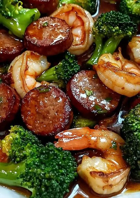 Elevate your weeknight dinners with Honey Garlic Shrimp, Sausage & Broccoli! This one-pan meal is packed with flavor and comes together quickly, making it perfect for ... More information... Sauté Broccoli, Small Shrimp Recipes, Sausage And Broccoli, Sausage Broccoli, Honey Garlic Shrimp, Broccoli Dishes, Shrimp Sausage, Shrimp And Broccoli, Grilled Pork Tenderloin